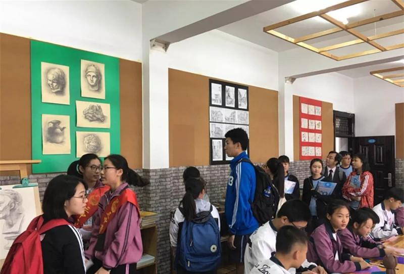 三中三澳門，探索與解析，三中三澳門，深度探索與解析