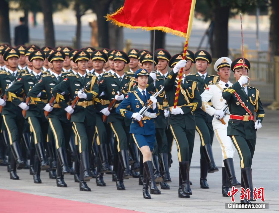 三軍儀仗隊高清大圖，展現(xiàn)榮耀與威嚴的壯麗畫卷，三軍儀仗隊壯麗畫卷，榮耀與威嚴的高清展示