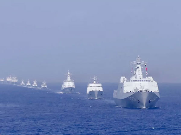 人民海軍成立70周年閱兵，輝煌成就與堅定前行，人民海軍成立70周年閱兵，輝煌成就鑄就，堅定前行展雄姿