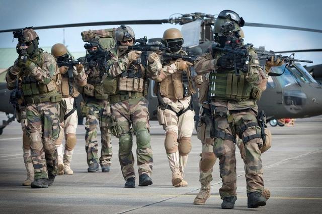 世界軍事強(qiáng)國前十排名2022，全球軍事力量概覽，全球軍事力量概覽，2022年世界軍事強(qiáng)國前十排名榜單