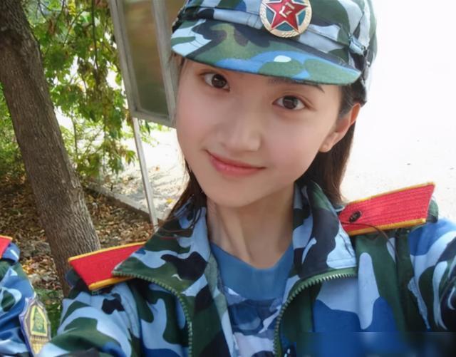 軍事直播間董嘉耀，一位軍事領域的佼佼者，董嘉耀，軍事領域的翹楚，深度解析軍事直播間