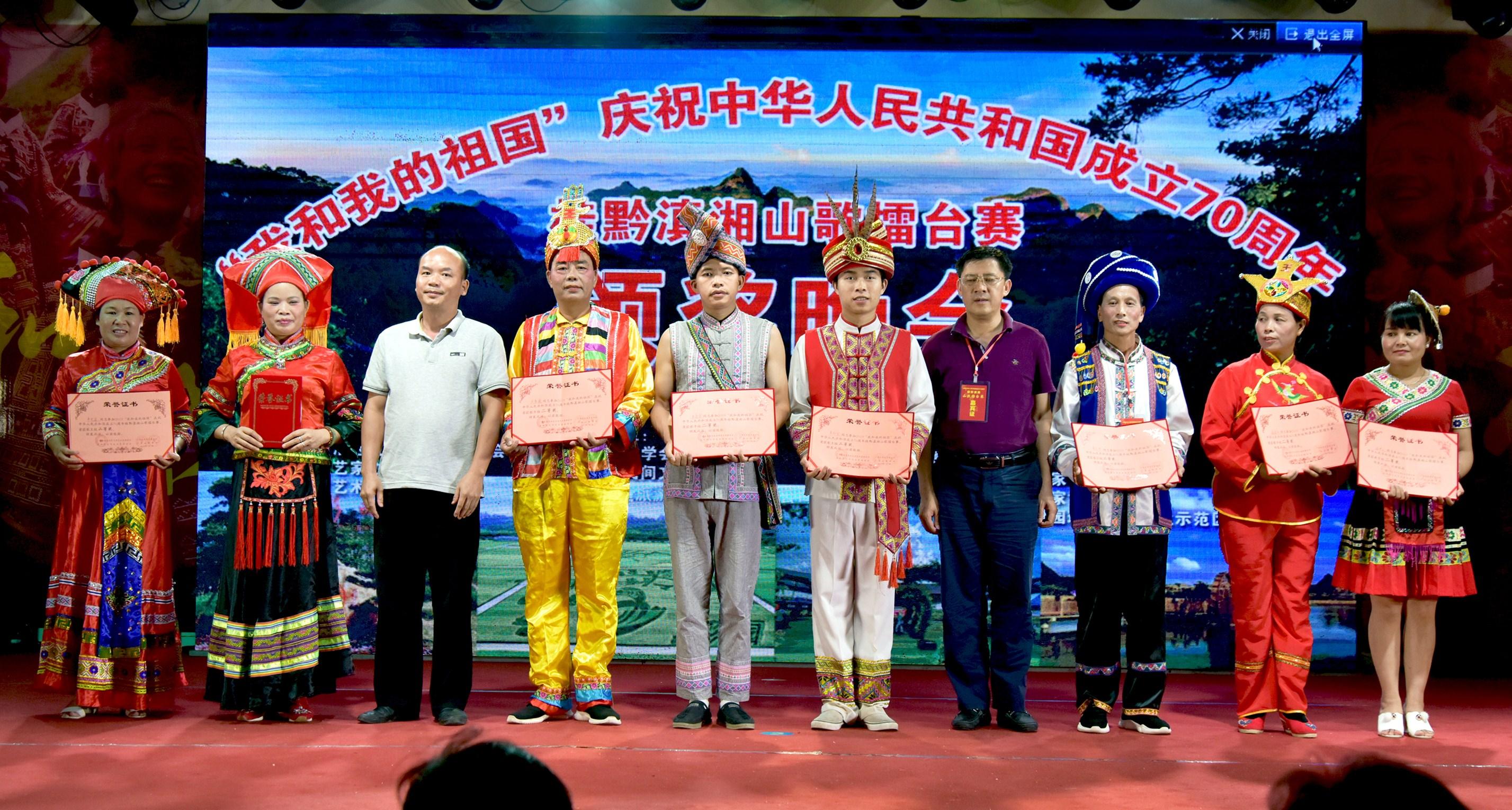 王中王免費四肖選一肖，揭秘真相與策略，王中王免費四肖選一肖，真相揭秘與策略探討