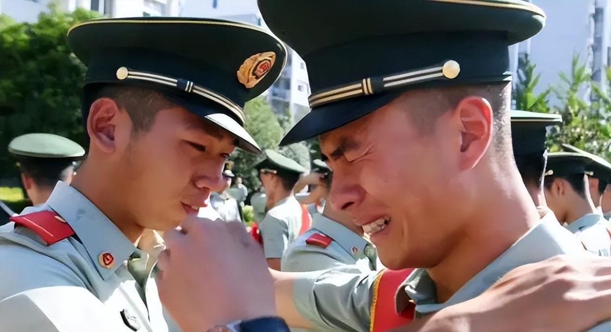 當(dāng)兵報(bào)名2023年上半年，啟程軍旅，實(shí)現(xiàn)英雄夢想，2023年上半年報(bào)名參軍，開啟軍旅之旅，實(shí)現(xiàn)英雄夢想