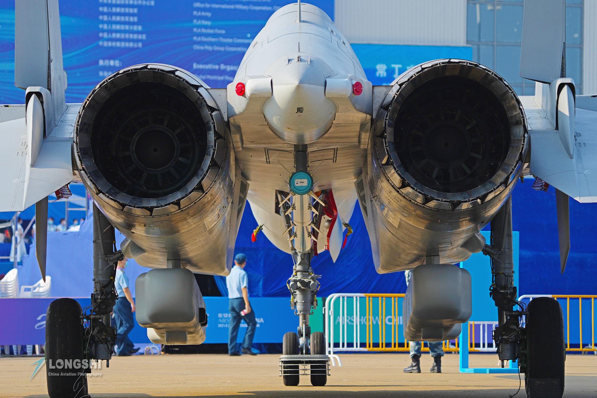 揭秘殲-16D電子戰(zhàn)飛機(jī)，空中電子戰(zhàn)領(lǐng)域的嶄新里程碑，揭秘殲-16D電子戰(zhàn)飛機(jī)，空中電子戰(zhàn)領(lǐng)域的全新里程碑
