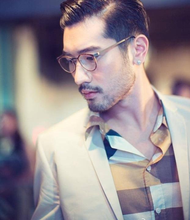 明星發(fā)型男，時(shí)尚潮流引領(lǐng)者，明星發(fā)型男，引領(lǐng)時(shí)尚潮流的先鋒