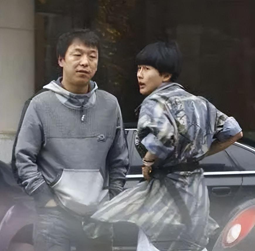 黃渤老婆的個(gè)人資料，揭秘背后的神秘面紗，黃渤老婆神秘面紗揭秘，個(gè)人資料顯示其非凡魅力