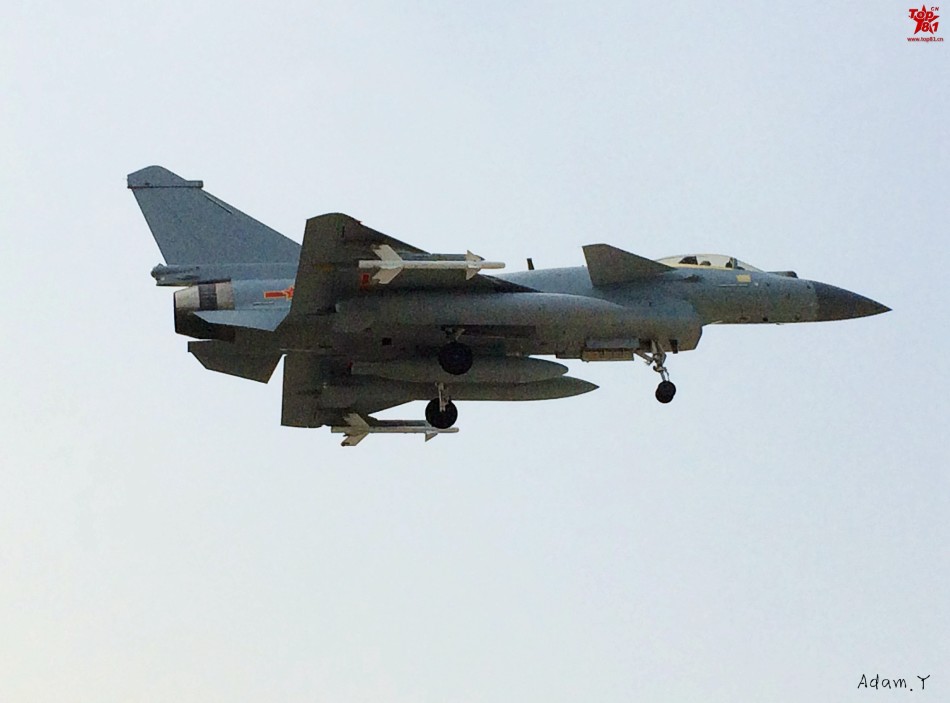 殲10戰(zhàn)斗機(jī)的詳細(xì)介紹，殲10戰(zhàn)斗機(jī)深度解析